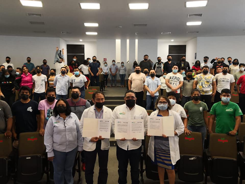 Se firmaron dos importantes convenios de colaboración, con el sector salud del sur del Estado de Yucatán: El Hospital Comunitario de Peto y el Hospital General de Tekax