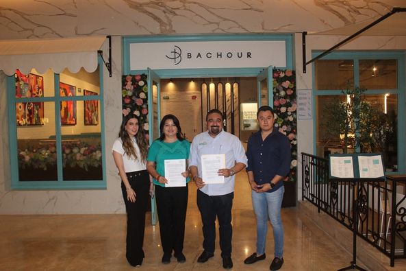 ¡La UT del Mayab firma convenio con Restaurantes en la ciudad de Mérida!
